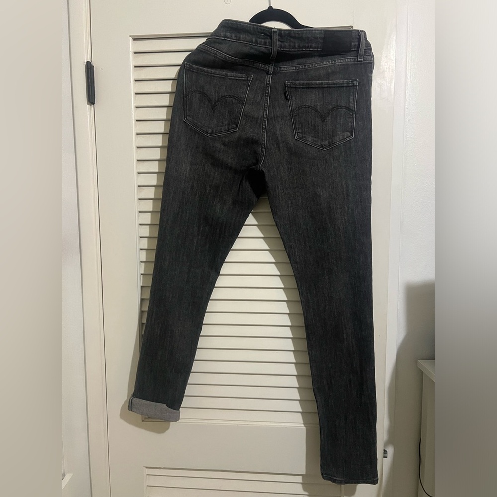Levi's High Rise Skinny - Picture 2 of 4